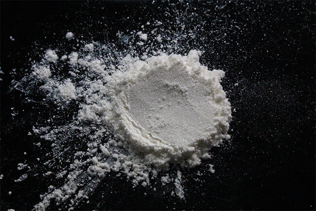 Ultra Sparkling White Mica Powder – Slice of the Moon